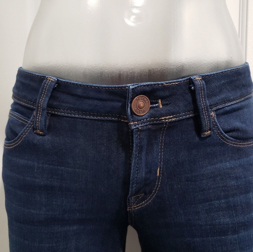 DL1961 Cindy Slim Boot Cut Jeans 27 - Picture 2 of 7
